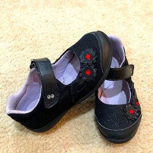 Toddler girl black dress shoes size 9T
